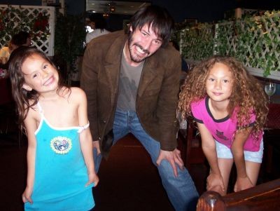 keanu_tinyfans.jpg